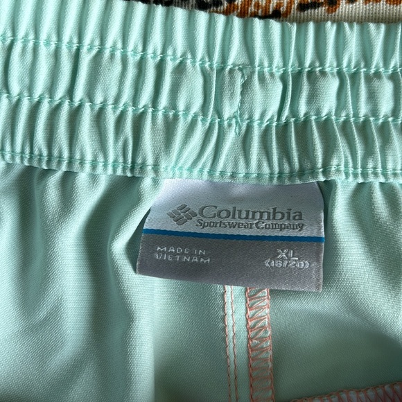 NWT Columbia Omni-Shade Youth Striped Board Shorts XL (18-20) Omni-Wick 50 UPF - Picture 9 of 16